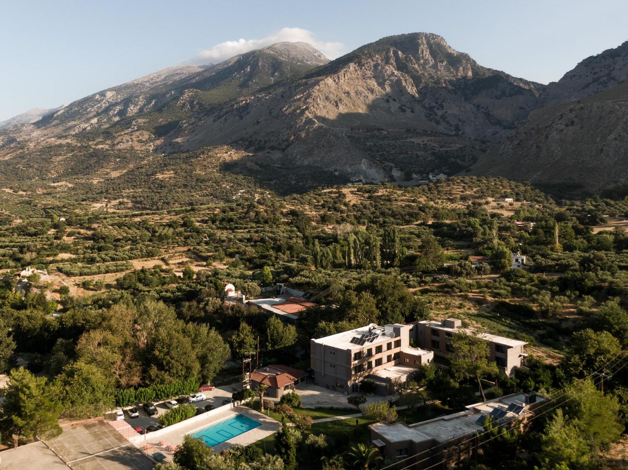 Idi Hotel Zaros Luaran gambar